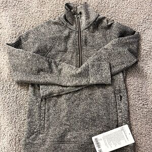 NWT Engineered Warmth 1/2 Zip